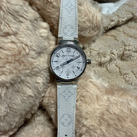 Louis Vuitton Tambour Watch - Picture 2 of 10